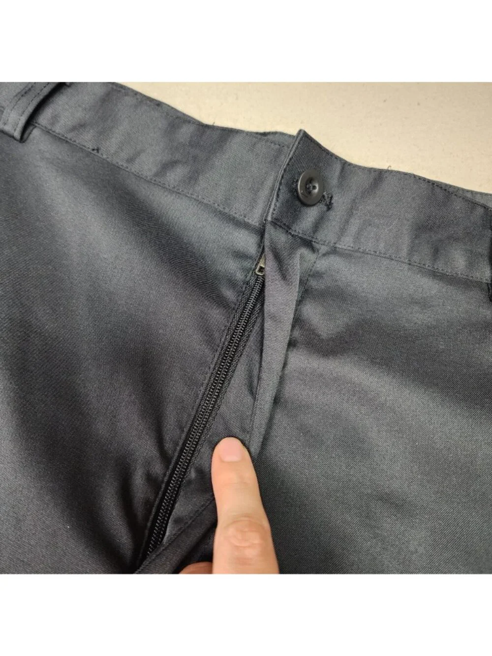 Nike Men's Golf Dri-FIT Lightweight Athletic Stretch Black Chino Pants Sz 34/32